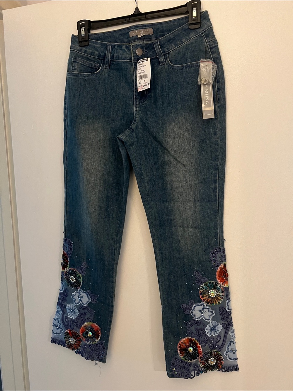 BRAND NEW! Via Spiga Blue Cropped Embroidered Floral Jeans